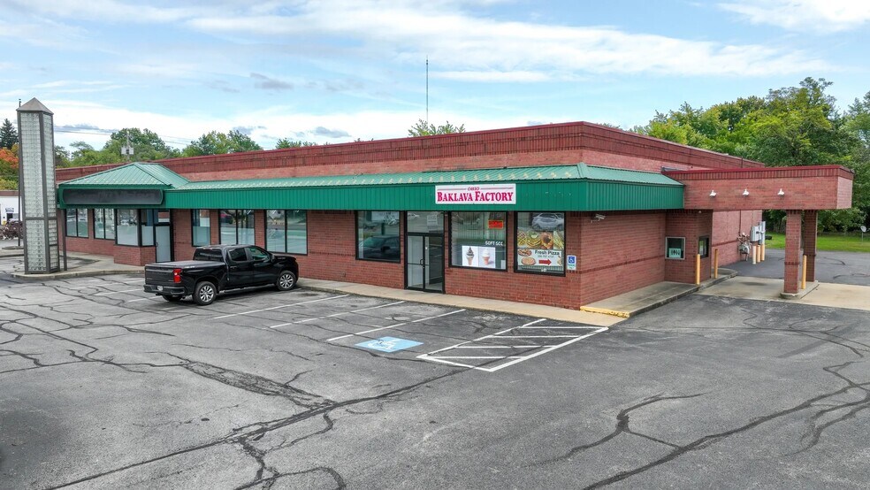 5205 Market St, Boardman, OH for lease - Building Photo - Image 2 of 3