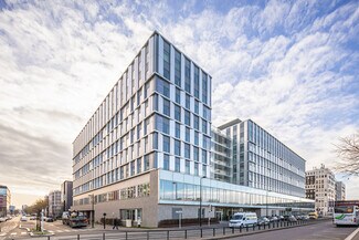 Plus de détails pour 2 Rue George Stephenson, Montigny-le-Bretonneux - Bureau à louer