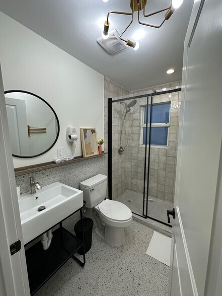 351 NE 7th Ave, Delray Beach, FL à vendre - Photo intérieure - Image 2 de 45