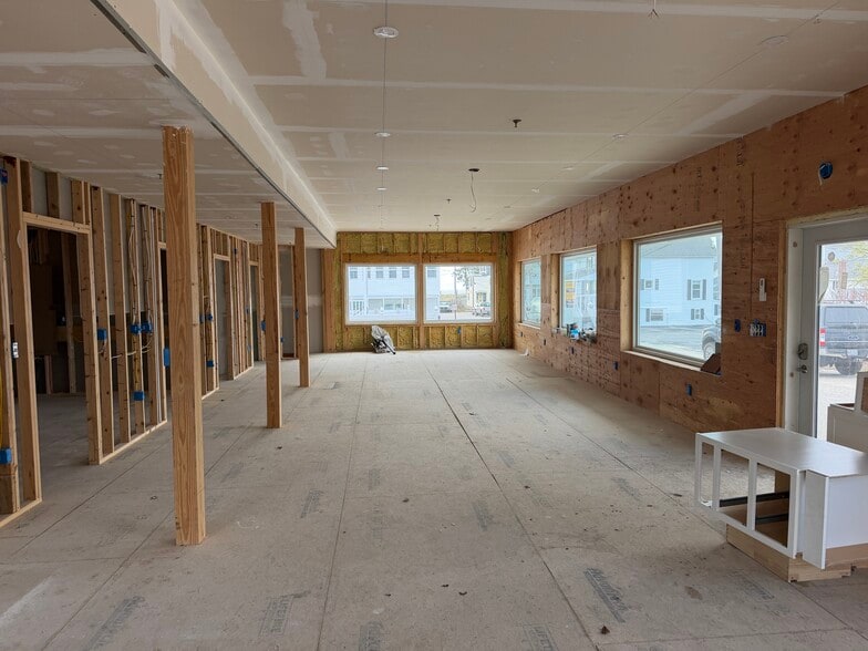 93 W Grand Ave, Old Orchard Beach, ME for sale - Building Photo - Image 2 of 4