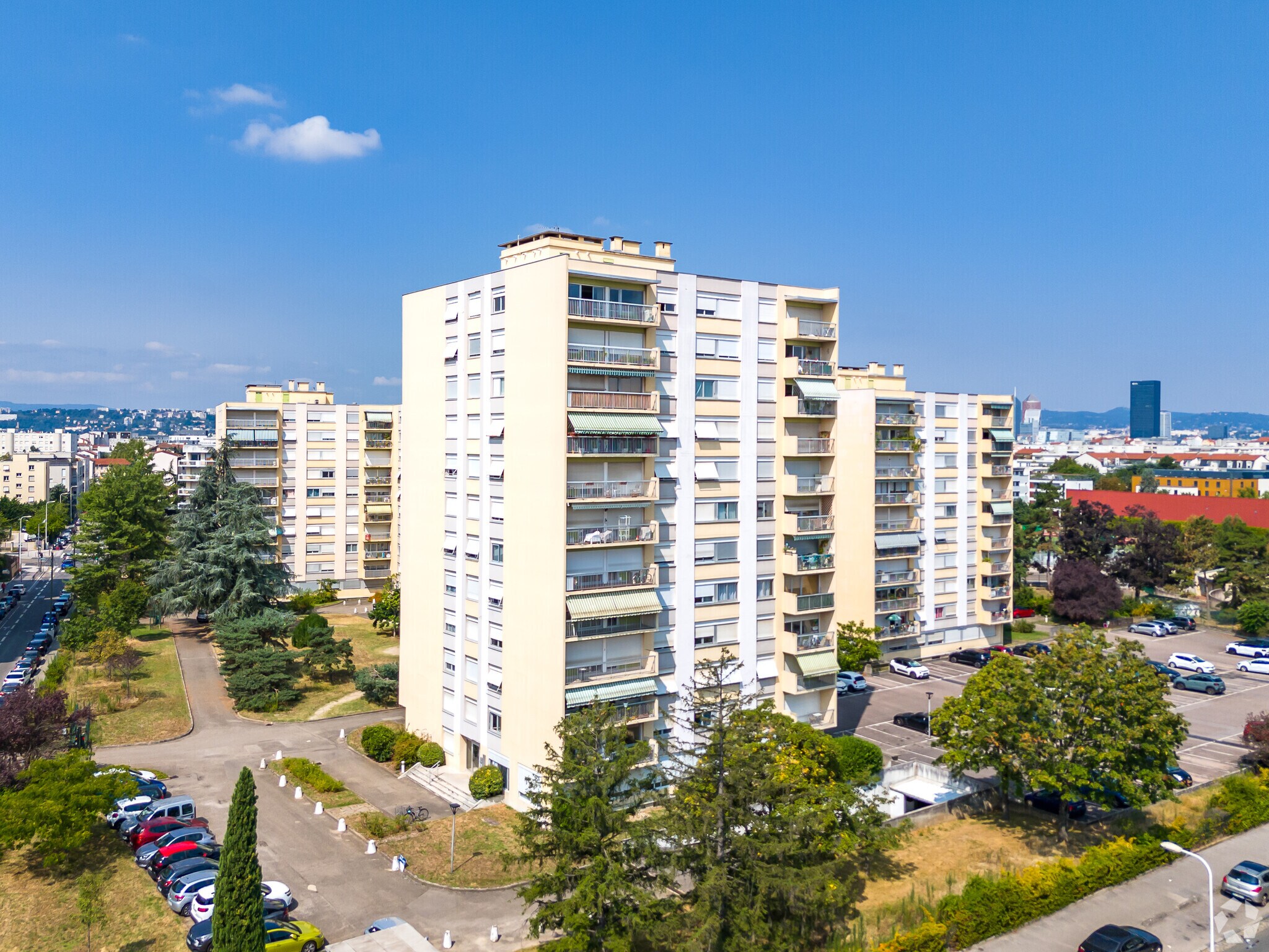 Multifamily in Lyon for sale Primary Photo- Image 1 of 4