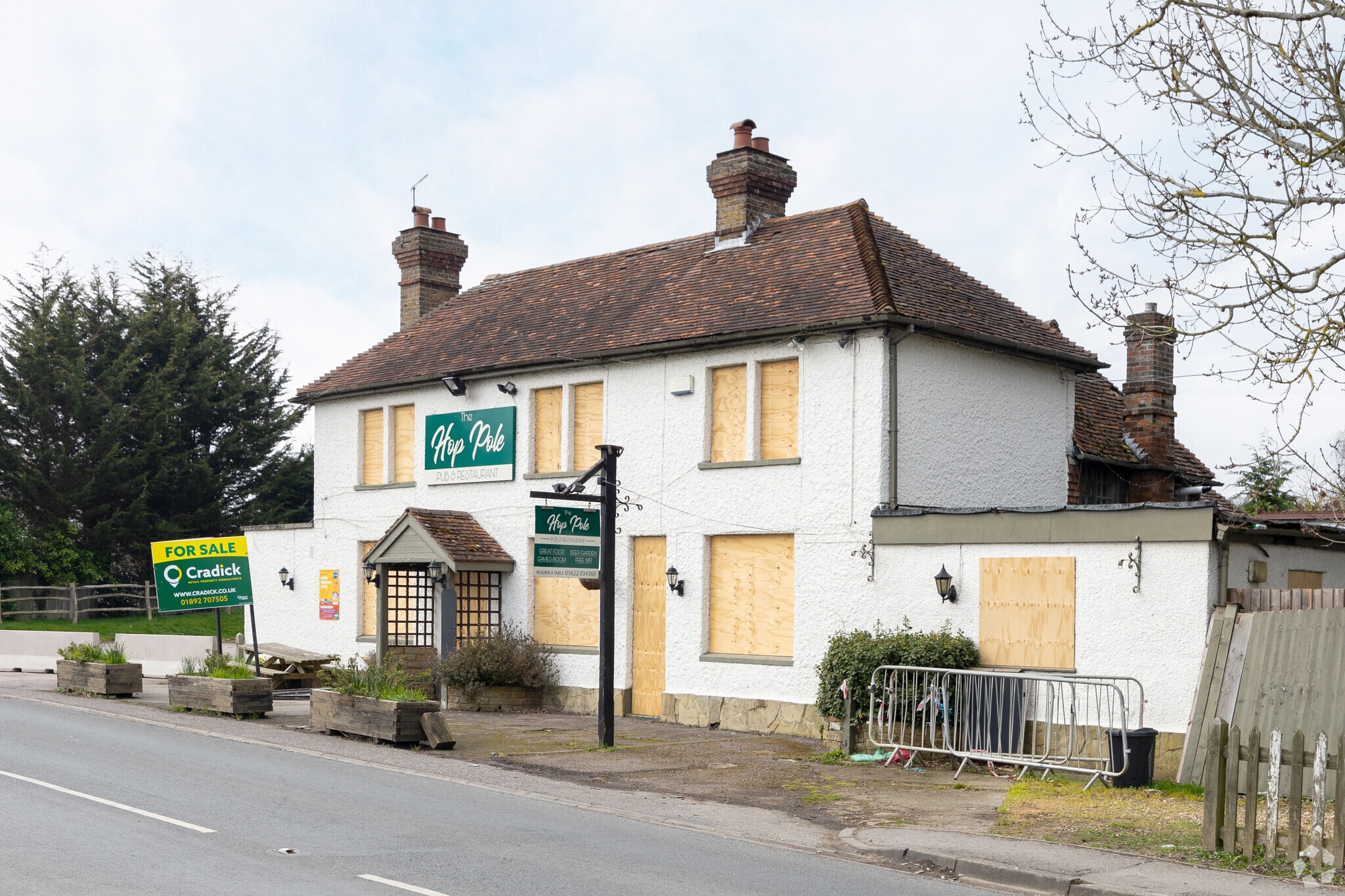 Maidstone Rd, Nettlestead for sale Primary Photo- Image 1 of 3