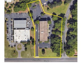 4955 Corporate Dr NW, Huntsville, AL for lease Building Photo- Image 2 of 2