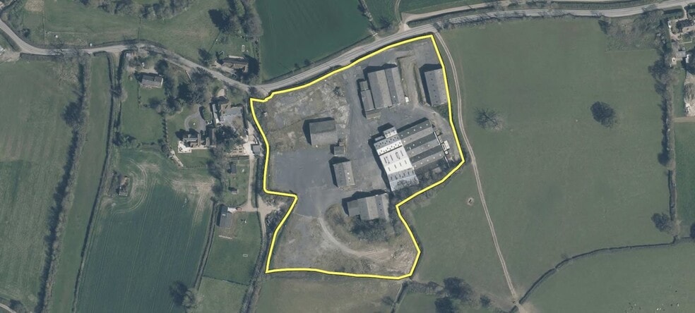 Shillingstone Ln, Okeford Fitzpaine à vendre - Photo du bâtiment - Image 2 de 8