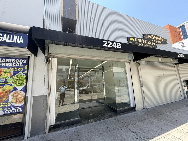 214-226 E 9th St, Los Angeles, CA for lease - Building Photo - Image 3 of 3