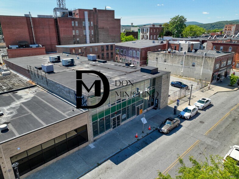412-416 Main St, Poughkeepsie, NY à vendre - Photo du bâtiment - Image 1 de 19