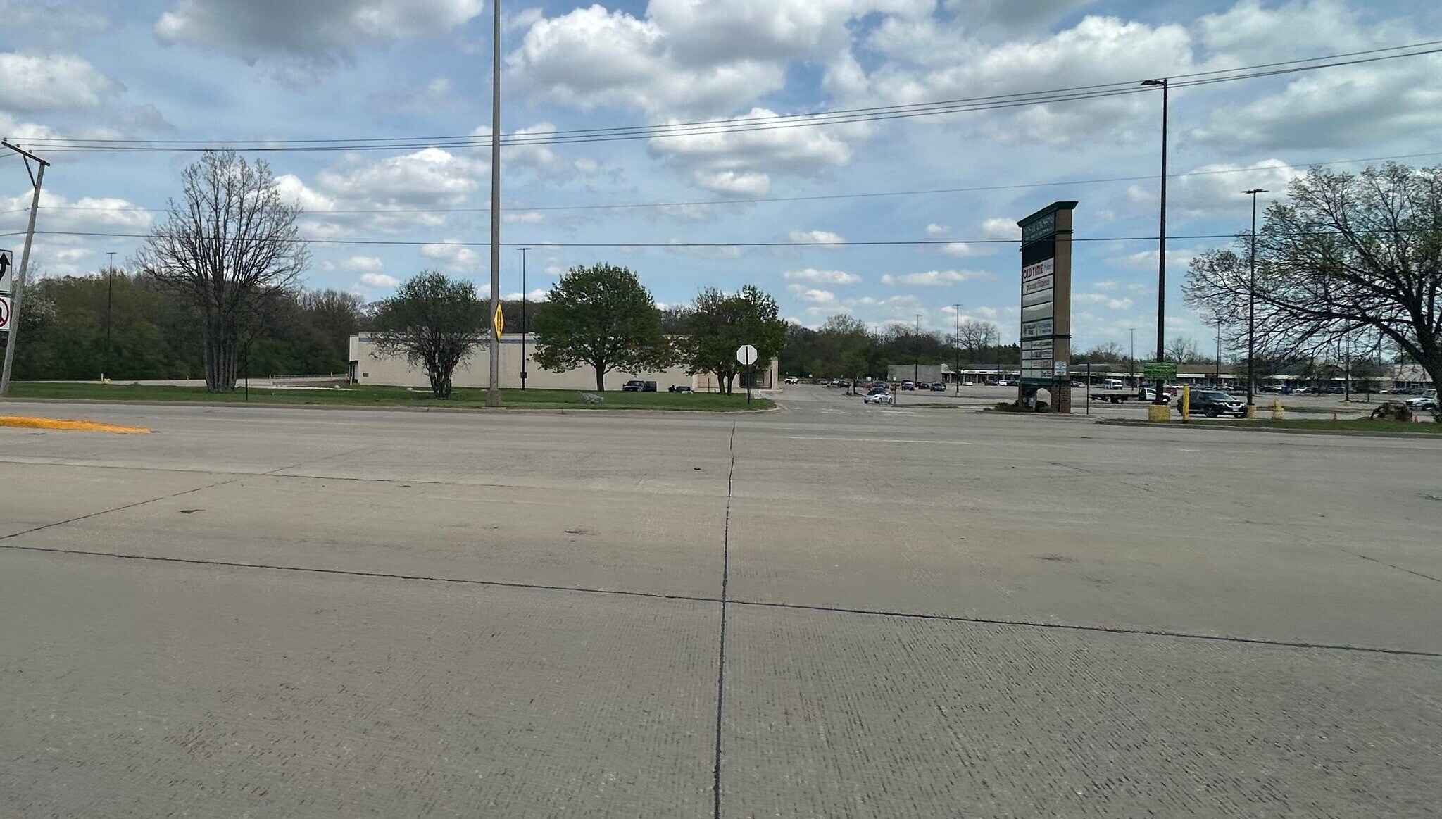 NEC Route 64, West Chicago, IL for lease Primary Photo- Image 1 of 6