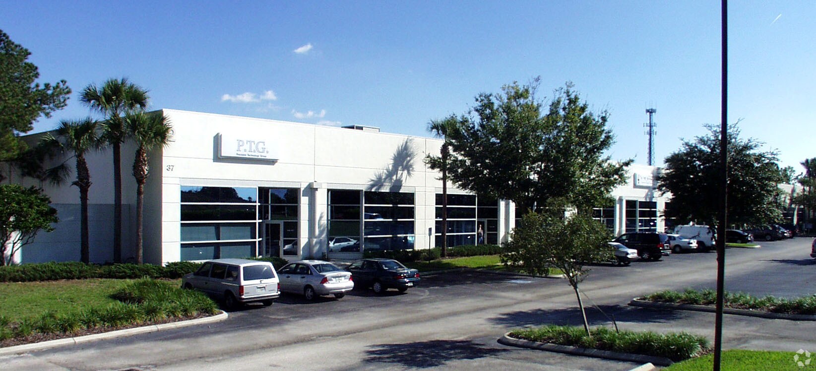 41 Skyline Dr, Lake Mary, FL for lease Building Photo- Image 1 of 7