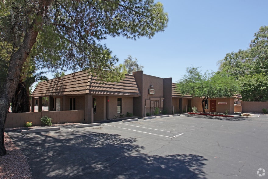 3334 E Indian School Rd, Phoenix, AZ for sale - Building Photo - Image 2 of 10