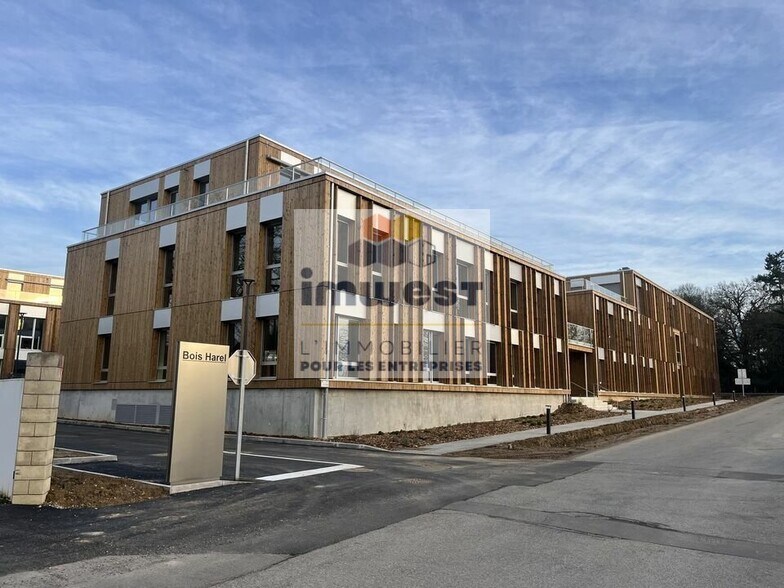 Office in Rennes for lease - Building Photo - Image 1 of 13