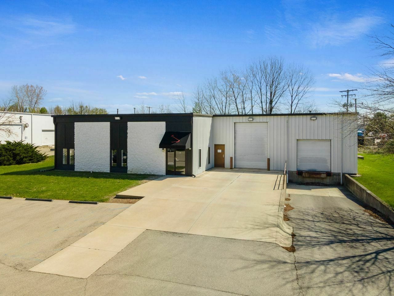 15402 Stony Creek Way, Noblesville, IN for lease Primary Photo- Image 1 of 24