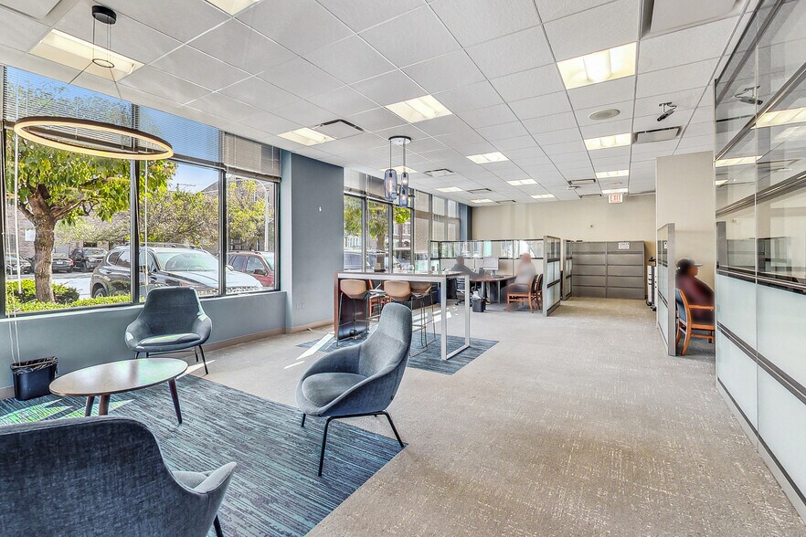 3101 W Cermak Rd, Chicago, IL à louer - Photo intérieure - Image 3 de 9