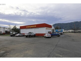 More details for 133 S Old Pacific Hwy, Myrtle Creek, OR - Retail for Sale