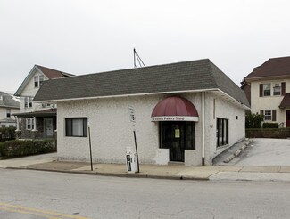 Plus de détails pour 8232 West Chester Pike, Upper Darby Township, PA - Commerce de détail à louer