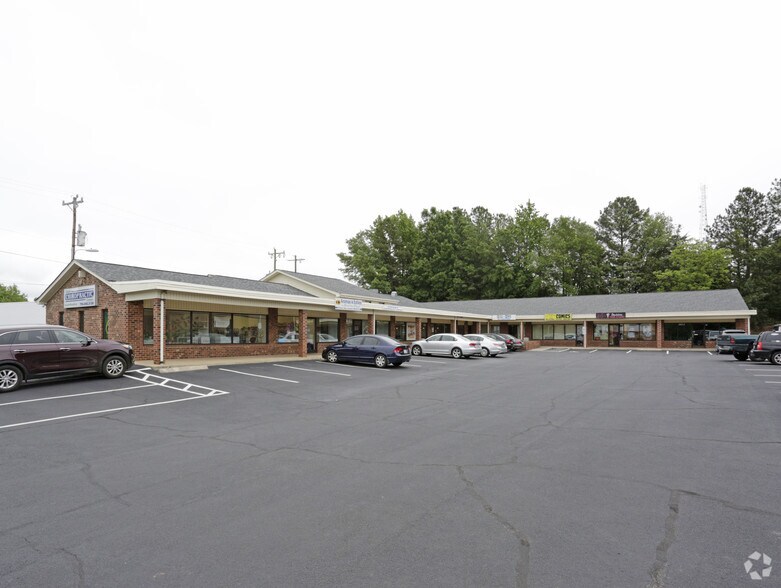 11025-A-11025-H Monroe Rd, Matthews, NC à louer - Photo principale - Image 2 de 6