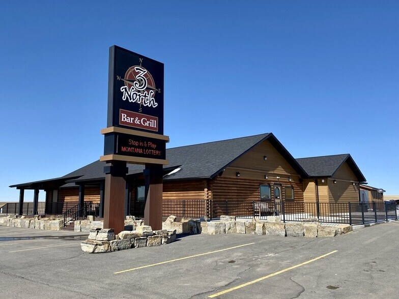 8369 Mt Highway 3, Acton, MT à vendre - Photo du bâtiment - Image 2 de 9