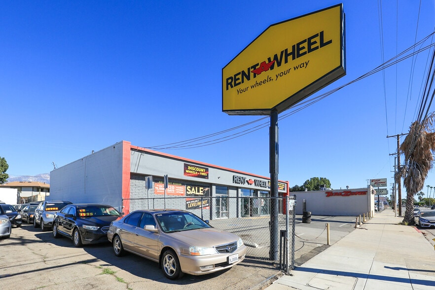 960 W Holt Blvd, Ontario, CA for lease - Building Photo - Image 3 of 24