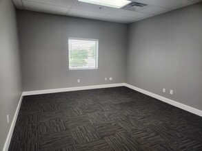 926 Chulie Dr, San Antonio, TX à louer Photo intérieure- Image 1 de 2