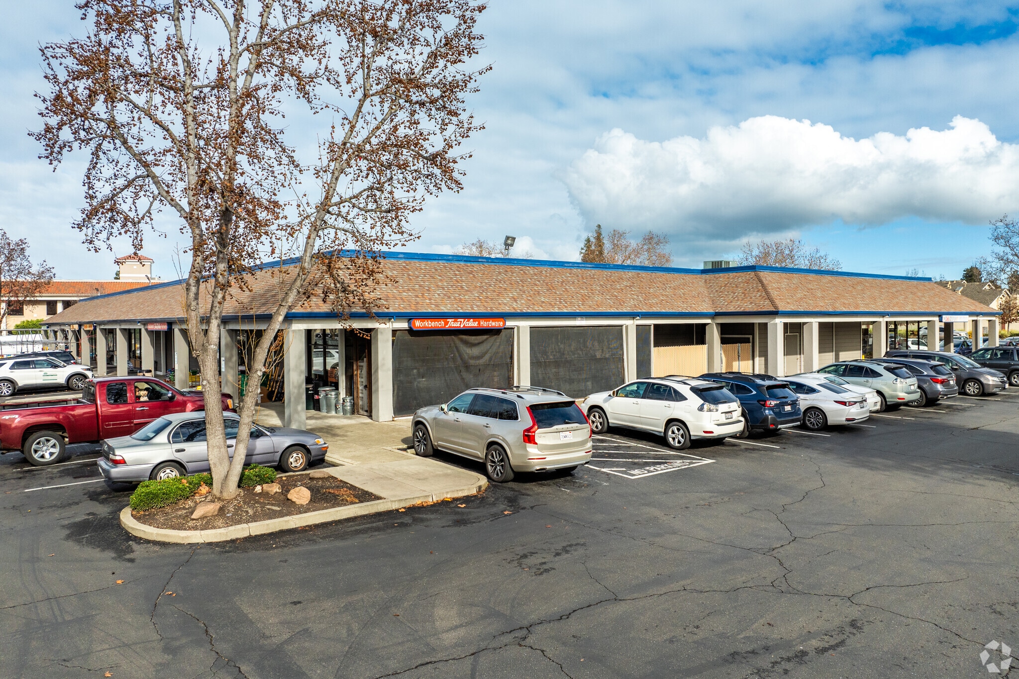1807 E Santa Rita Rd, Pleasanton, CA for lease Primary Photo- Image 1 of 10