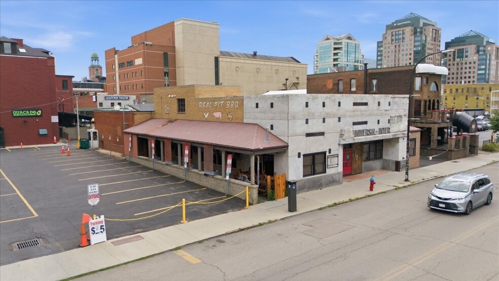 301 Franklin St, Buffalo, NY for lease - Building Photo - Image 2 of 38