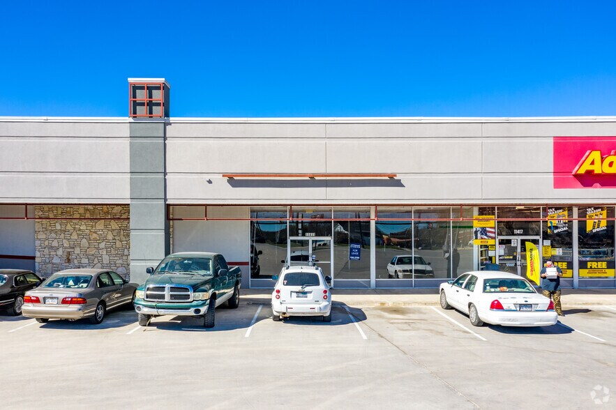 11401 Naco Perrin Blvd, San Antonio, TX à louer - Photo du bâtiment - Image 3 de 32