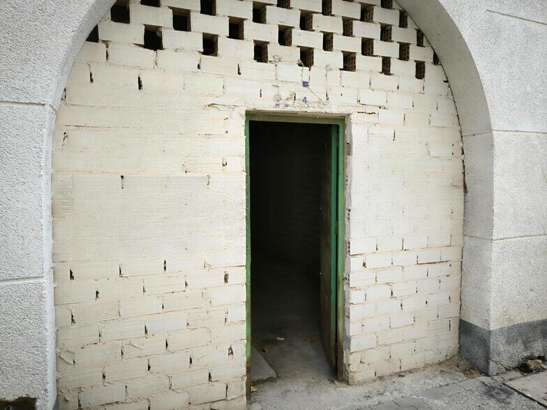 Commerce de détail dans Arcos de la Frontera, Cádiz à vendre - Photo du bâtiment - Image 2 de 11