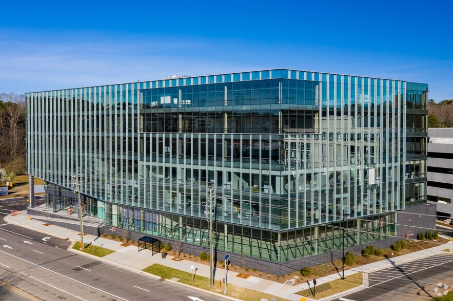 4509 Creedmoor Rd, Raleigh, NC for lease - Primary Photo - Image 1 of 24