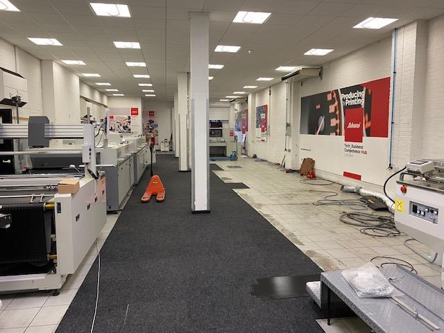 Tamian Way, Hounslow for sale - Interior Photo - Image 2 of 5