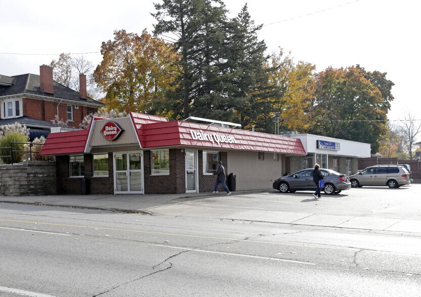 328 King St E, Cambridge, ON for sale - Primary Photo - Image 1 of 1