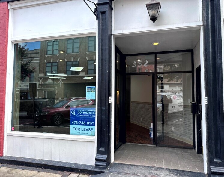 352 Cotton Ave, Macon-Bibb, GA for lease - Building Photo - Image 2 of 4