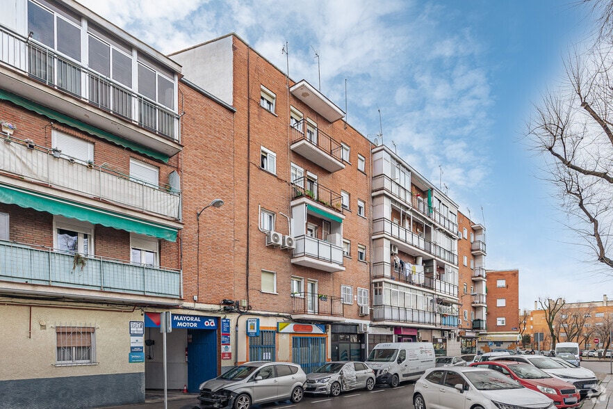 Camino de las Cruces, 27, Madrid, Madrid for lease - Building Photo - Image 2 of 2