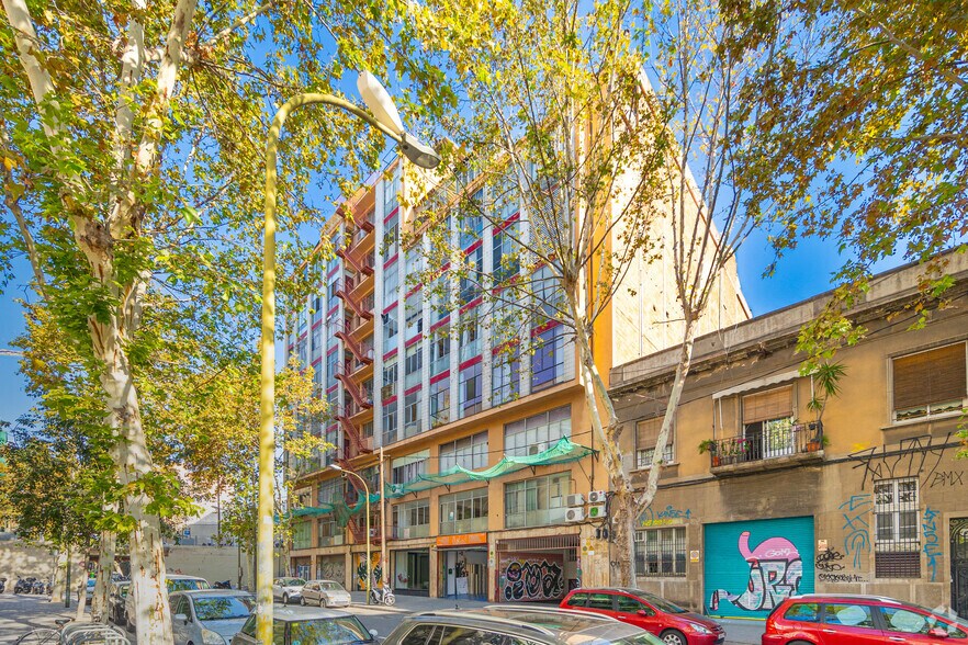 Bureau dans Barcelone, Barcelona à louer - Photo du bâtiment - Image 2 de 2