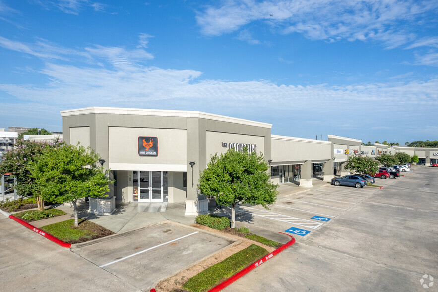 100-110 W Bay Area Blvd, Webster, TX for lease - Building Photo - Image 1 of 21