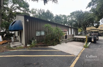 12 Cardinal Rd, Hilton Head Island, SC for lease Interior Photo- Image 1 of 7