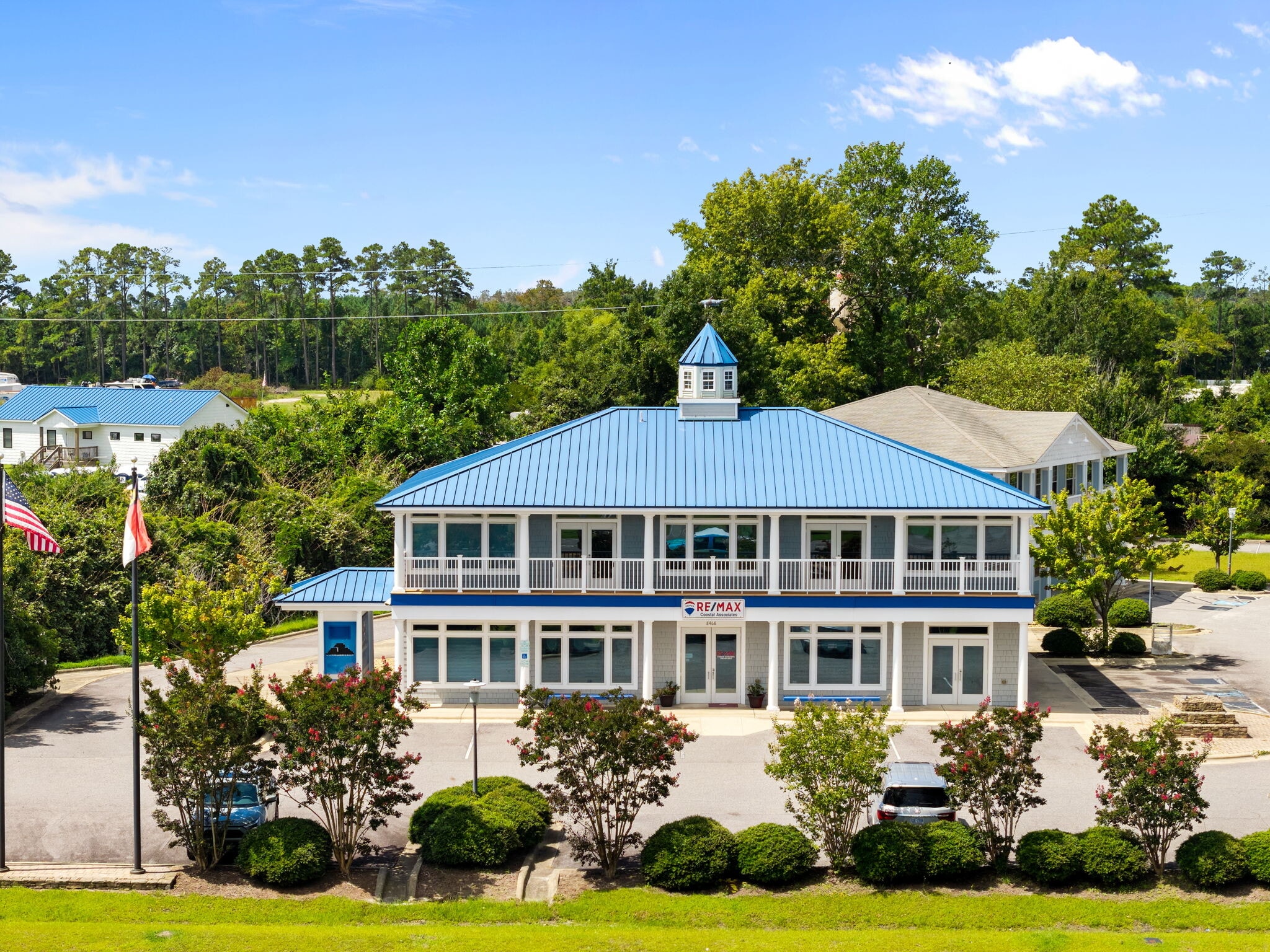 8468 Caratoke Hwy, Powells Point, NC for lease Interior Photo- Image 1 of 65