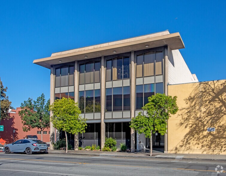 459 Hamilton Ave, Palo Alto, CA à louer - Photo du bâtiment - Image 3 de 10