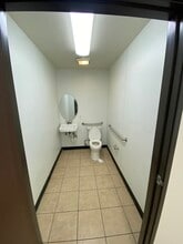 4263-4273 Power Inn Rd, Sacramento, CA for lease Interior Photo- Image 1 of 5