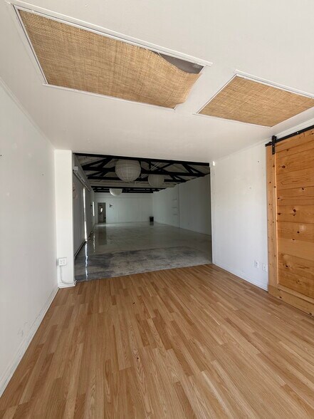 1845 Redondo Ave, Signal Hill, CA à louer - Photo du bâtiment - Image 2 de 23