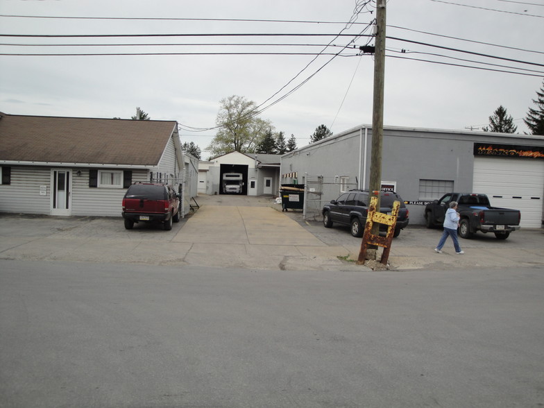 200 Grand Ave, Clarion, PA à louer - Photo du bâtiment - Image 3 de 24