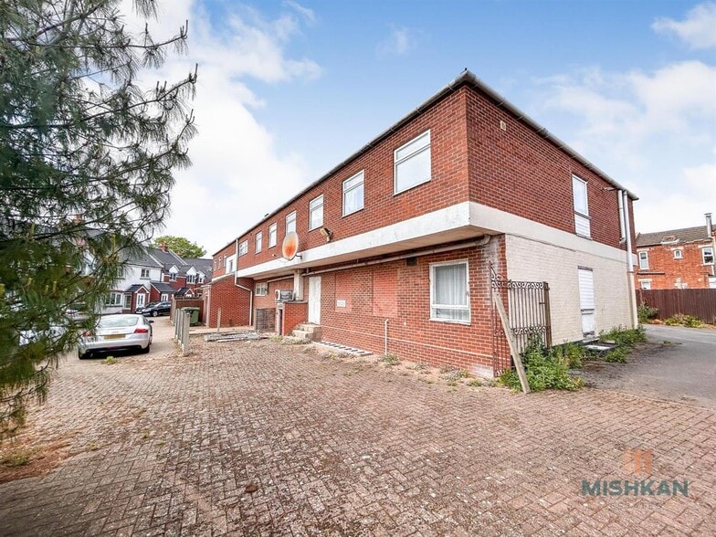 12 High St, Stalham for lease - Building Photo - Image 2 of 21