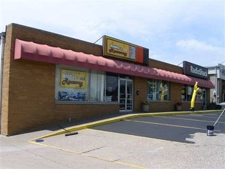 Plus de détails pour 3546 N Brady St, Davenport, IA - Vente au détail à louer