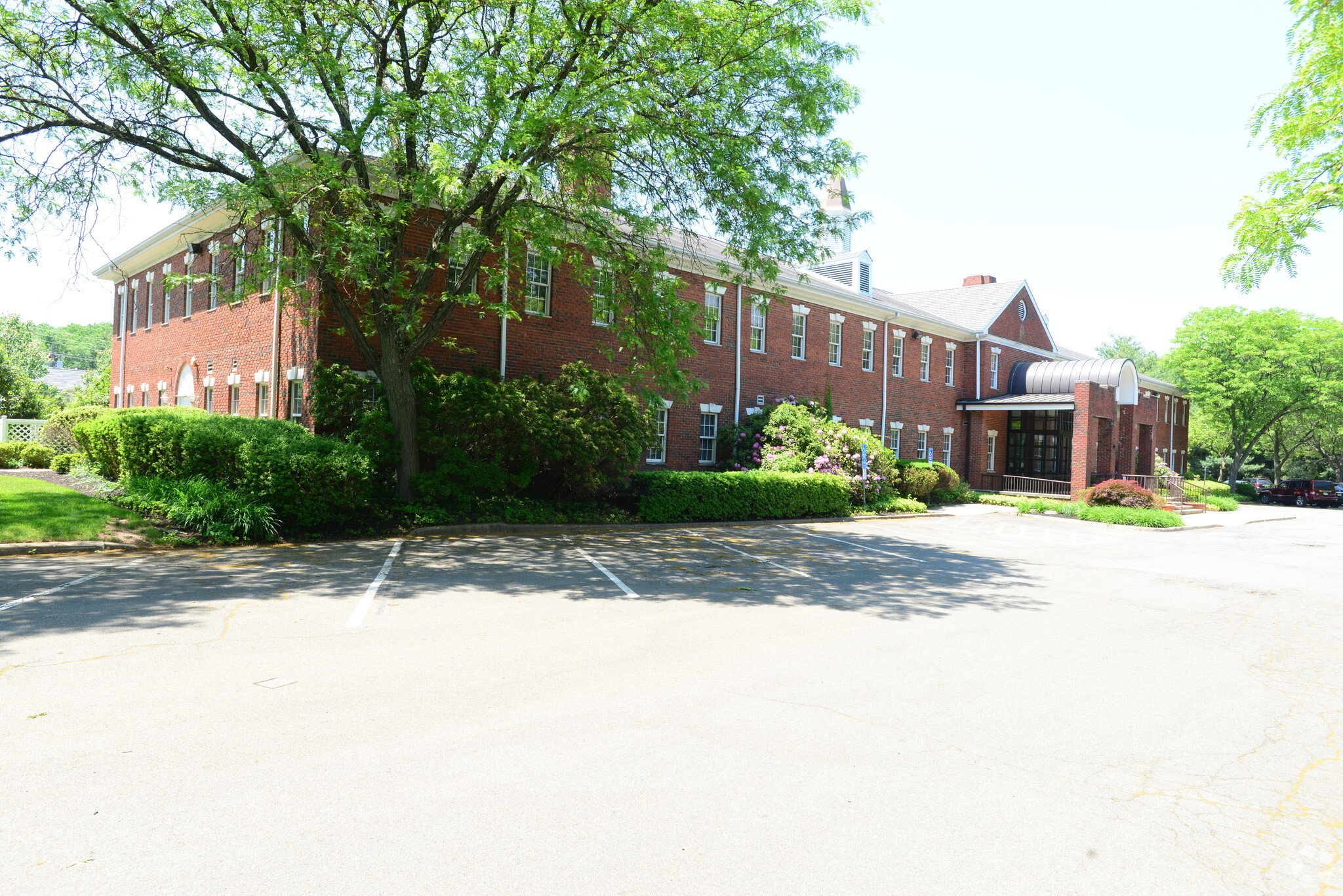 134 Franklin Corner Rd, Lawrenceville, NJ for lease Building Photo- Image 1 of 12