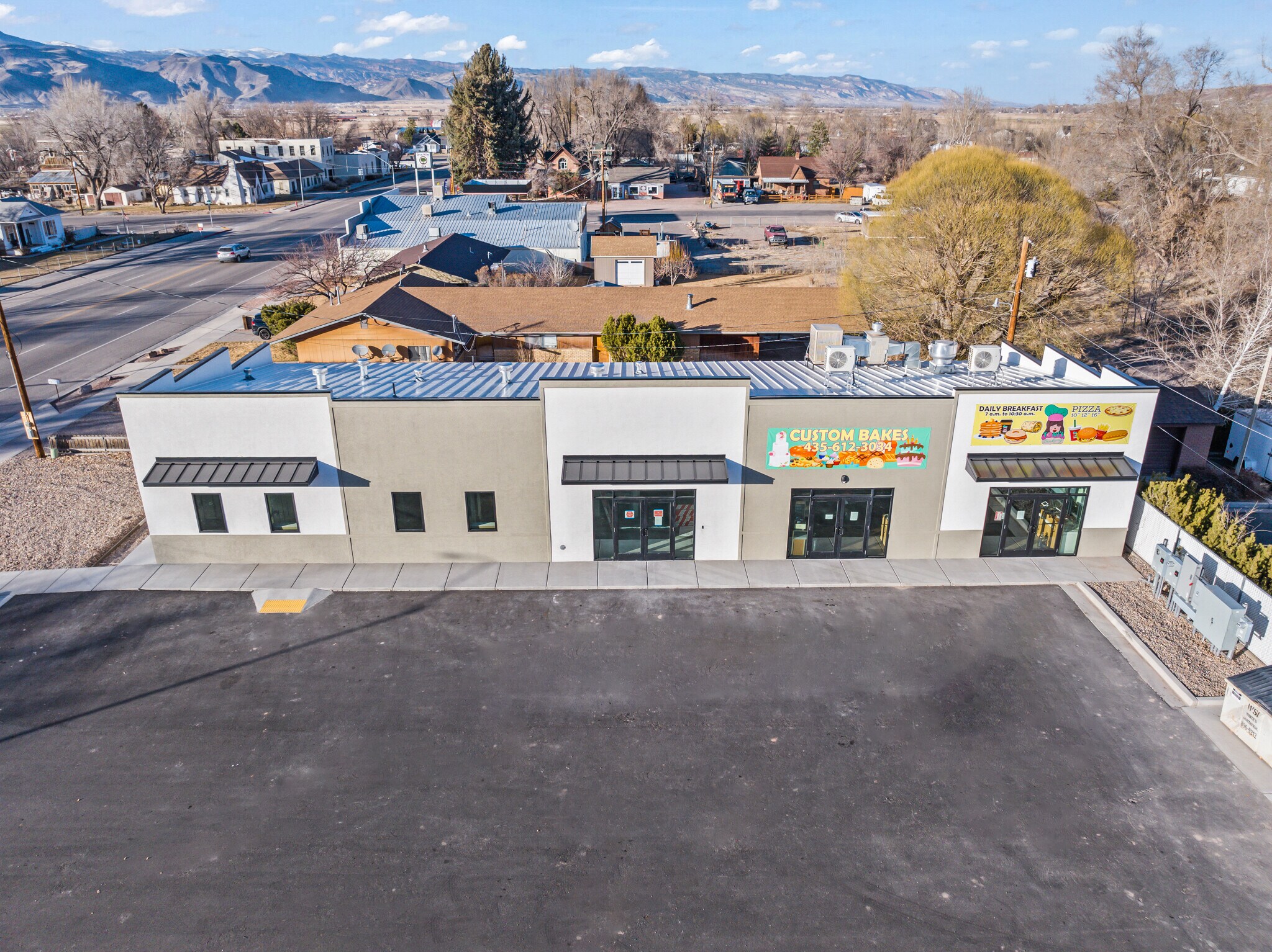 238 N Main St, Monroe, UT for sale Primary Photo- Image 1 of 1