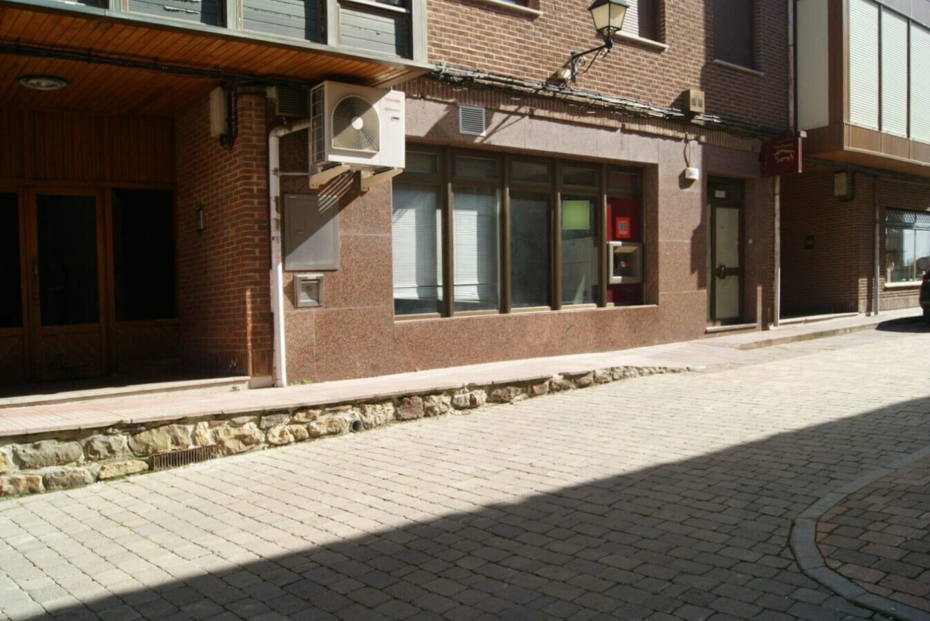 Barruelo de Santullán, PAL 34820 - Unit - - - Interior Photo - Image 1 of 5