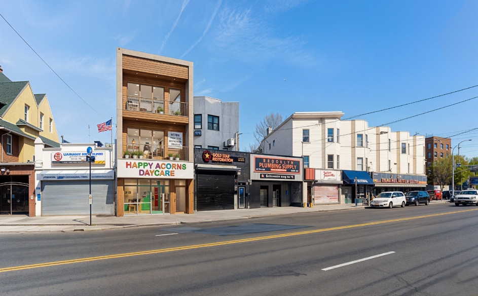 1731 Flatbush Ave, Brooklyn, NY à vendre - Photo du bâtiment - Image 3 de 11