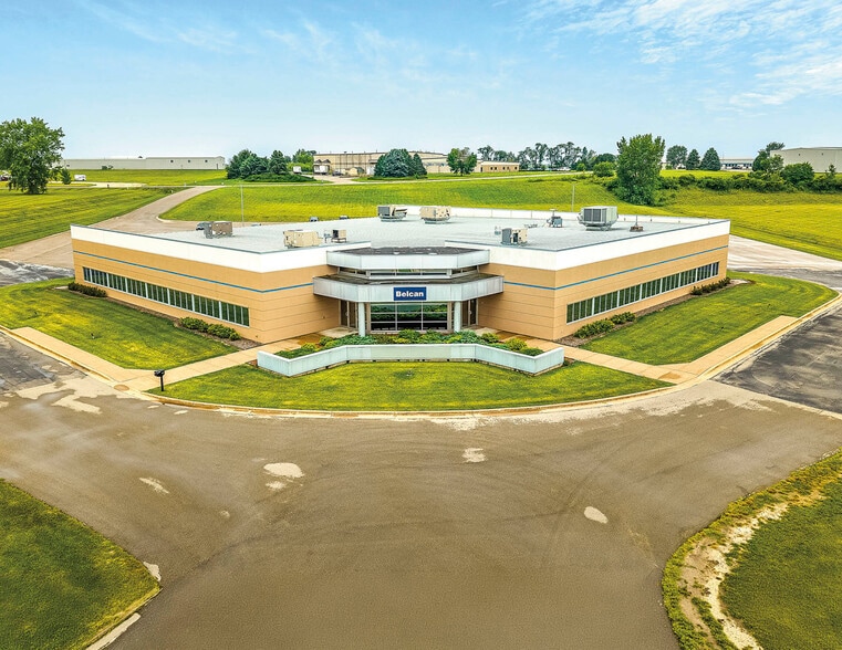 1575 County Road B, Platteville, WI for sale - Primary Photo - Image 1 of 7