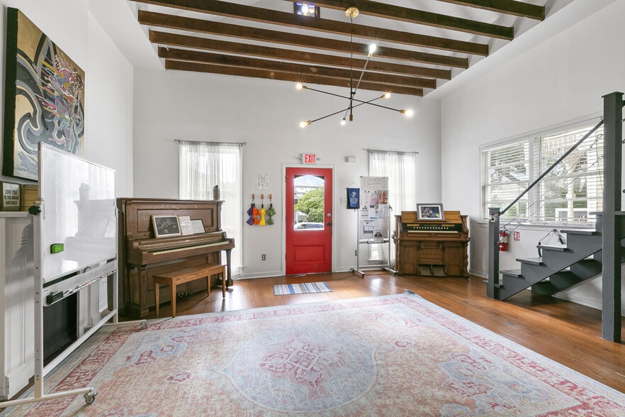 734 Nashville Ave, New Orleans, LA à louer - Photo intérieure - Image 3 de 12