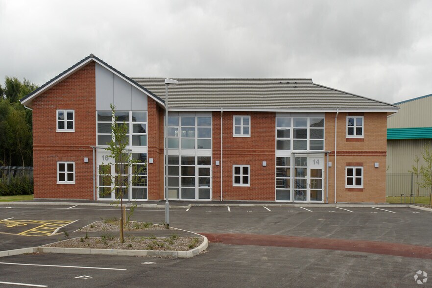 Inward Way, Ellesmere Port à vendre - Photo du bâtiment - Image 2 de 3