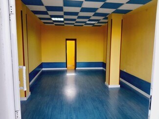 Plus de détails pour Commerce de détail à vendre