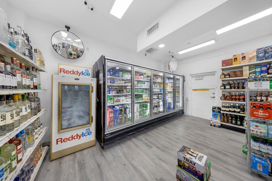 2597 SW 37th Ave, Miami, FL for sale - Building Photo - Image 3 of 50